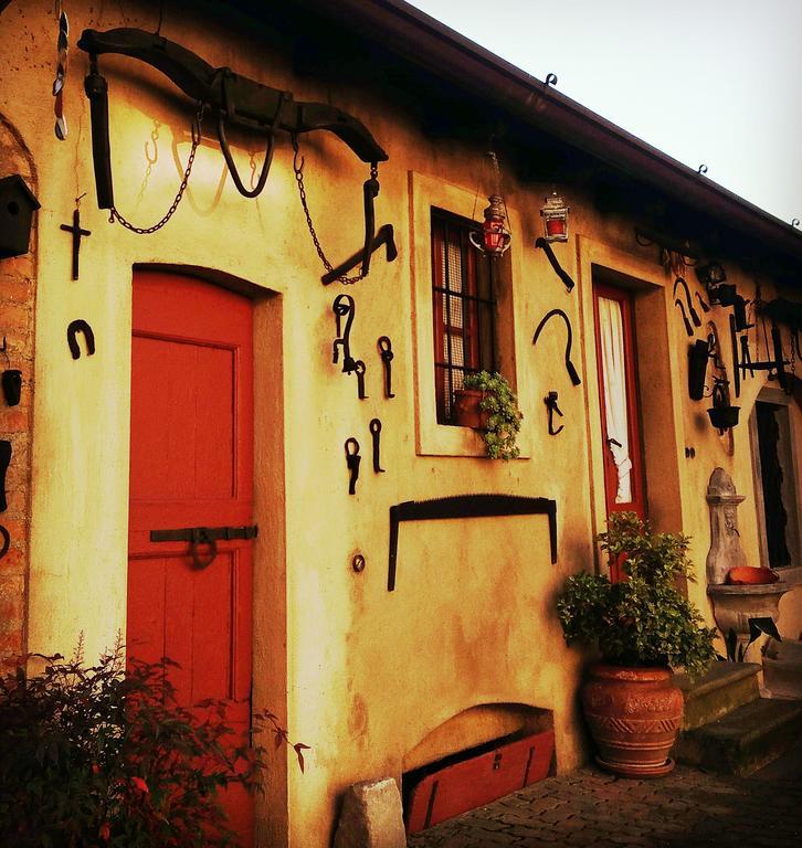 Cascina Corteprimavera, B&B Del Baliot Passirano Exterior photo