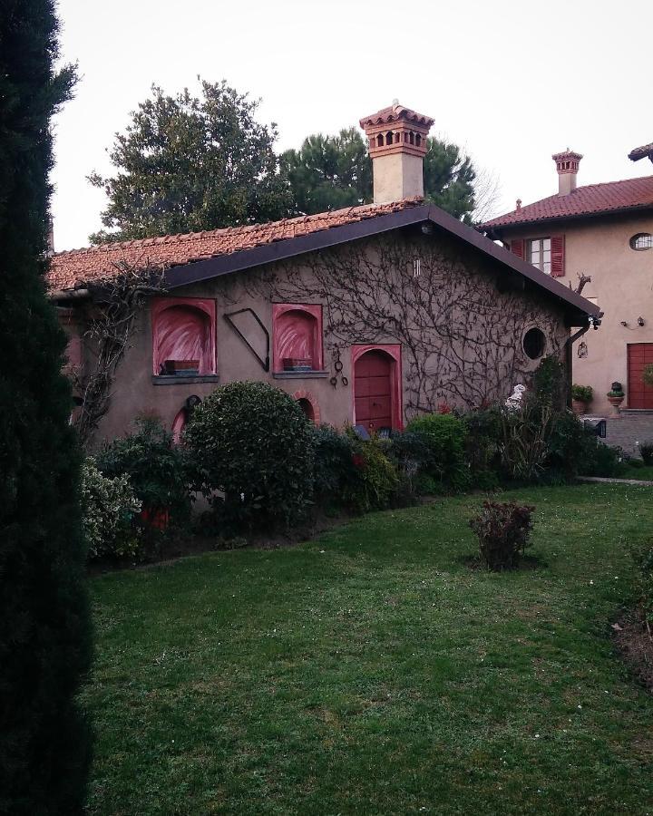 Cascina Corteprimavera, B&B Del Baliot Passirano Exterior photo